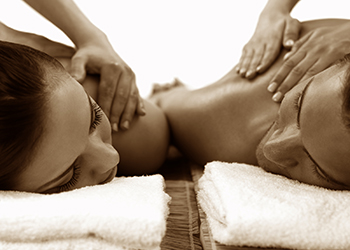 couple massage